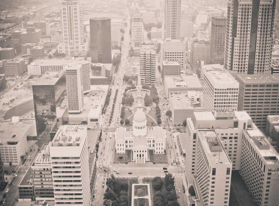 Masters of the Stage: From Theater Roots to Screen Stardom