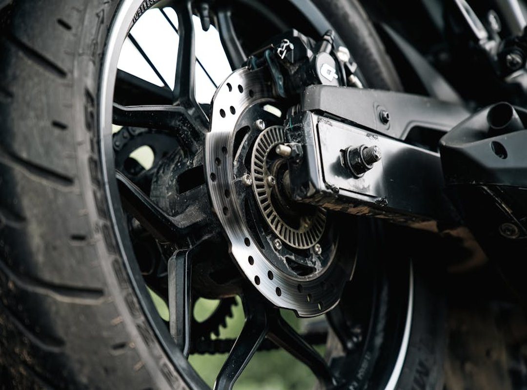 braking fundamentals motorcycles