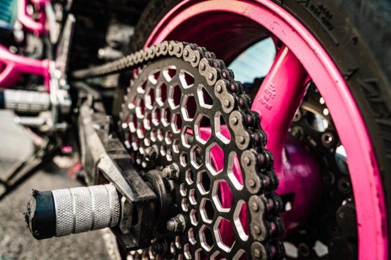 how to choose motorbike chain lube fmbmotoracing