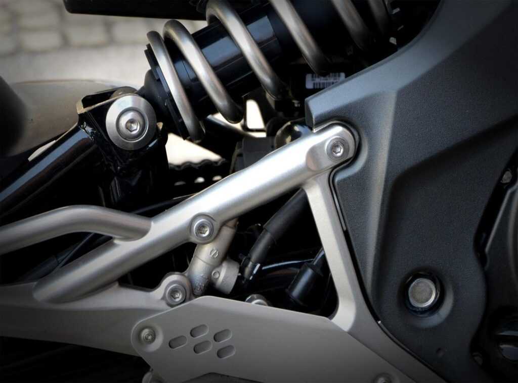 motorcycle suspension systems